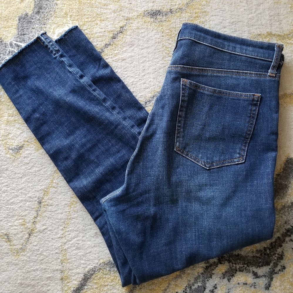 GAP Sky High Waist True Skinny Ankle Jeans